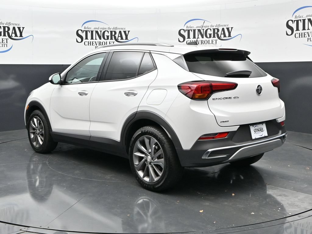Used 2021 Buick Encore GX Essence w/ Experience Buick Package FWD image 5