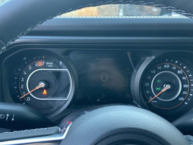 New 2026 Jeep Wrangler Unlimited Sahara AWD/4WD image 28