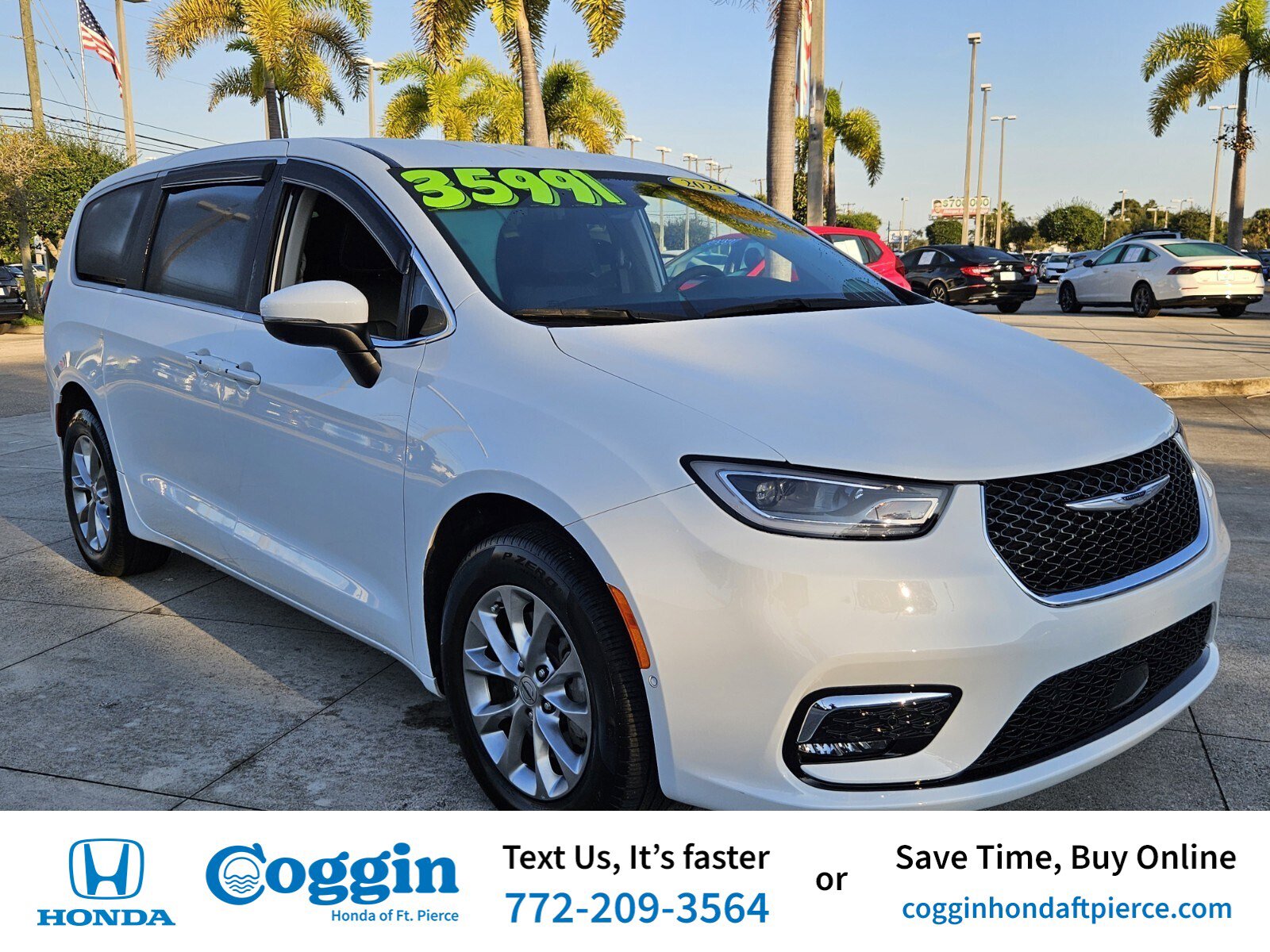 Used 2023 Chrysler Pacifica Touring-L