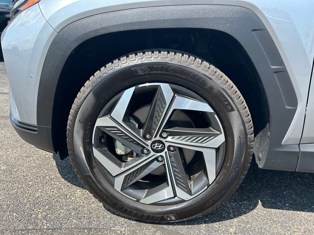 Used 2023 Hyundai Tucson Limited AWD/4WD image 12