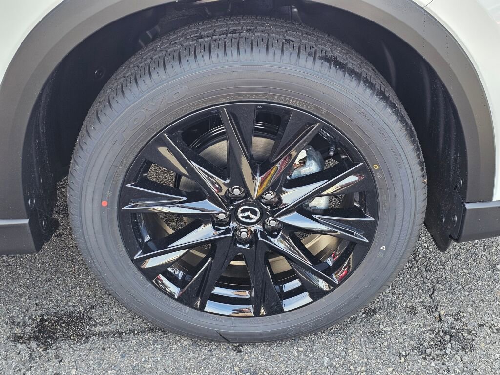 New 2025 MAZDA CX-5 Carbon Edition image 31