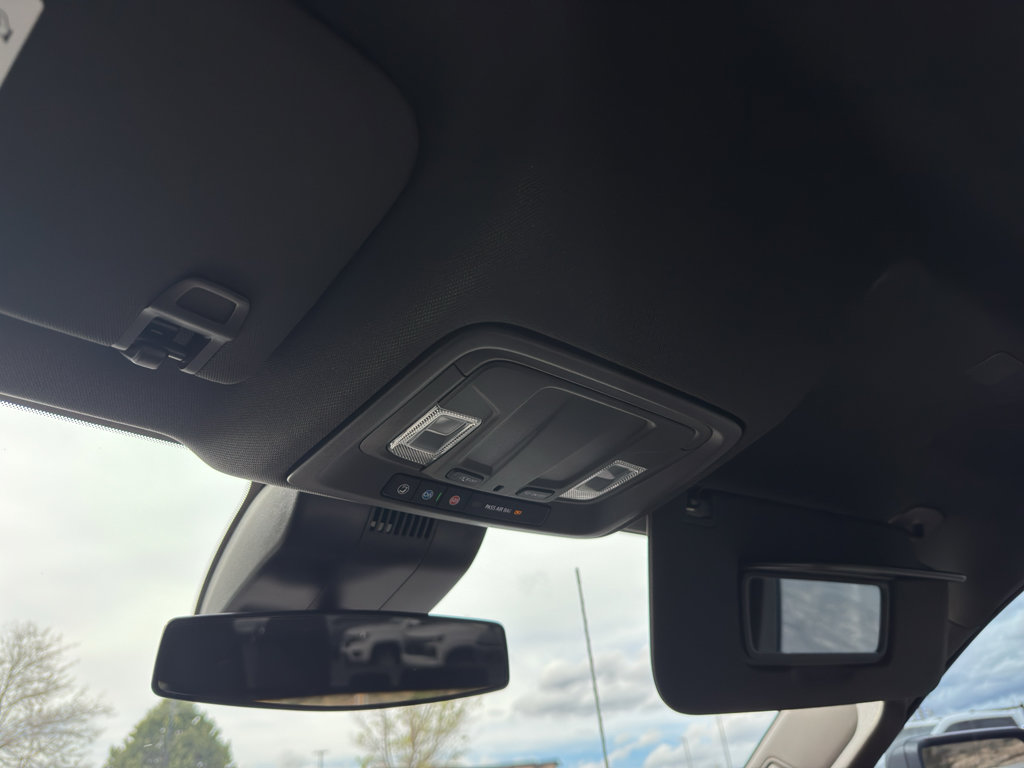 Used 2024 GMC Sierra 2500 SLE image 33