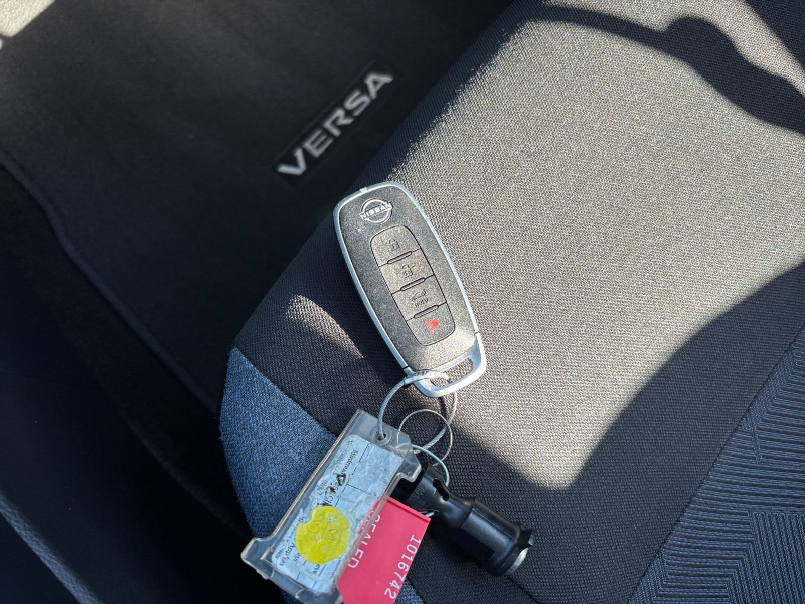 Used 2025 Nissan Versa SV image 21