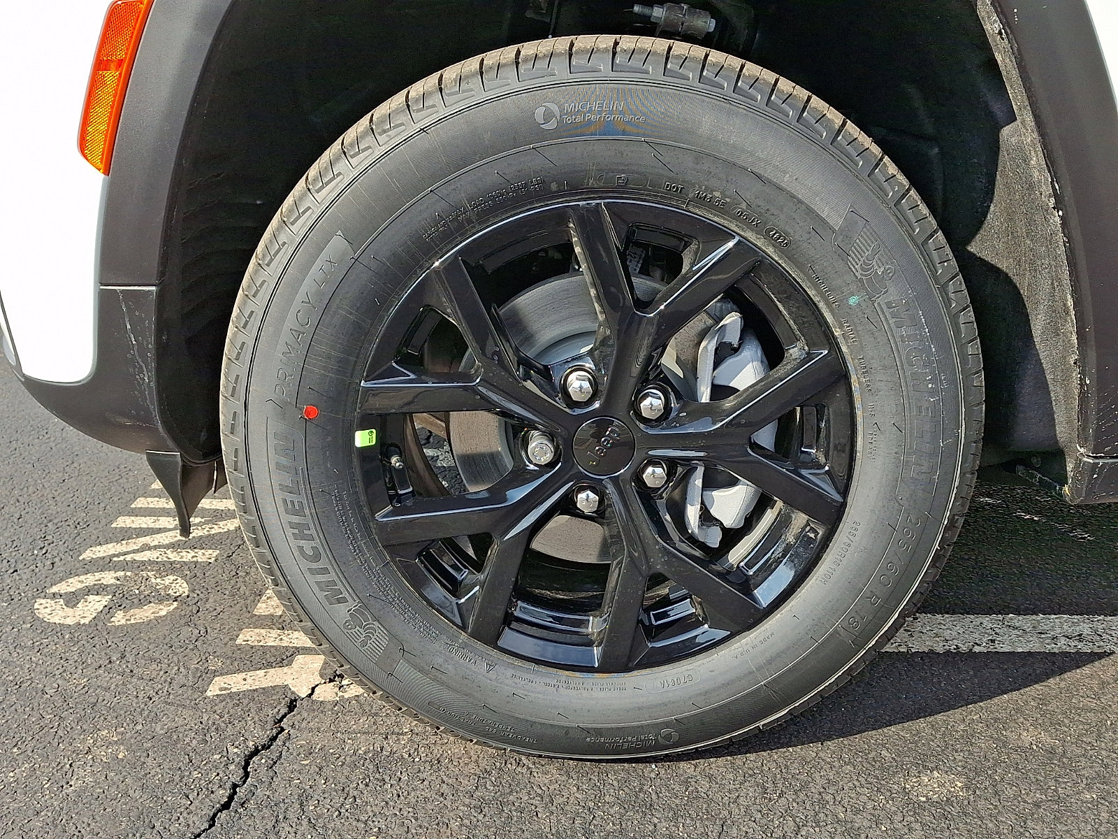 New 2026 Jeep Grand Cherokee Altitude image 5