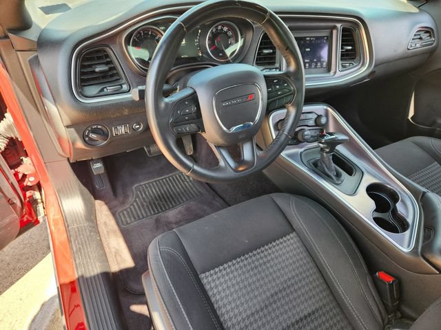 Used 2018 Dodge Challenger SXT RWD image 26