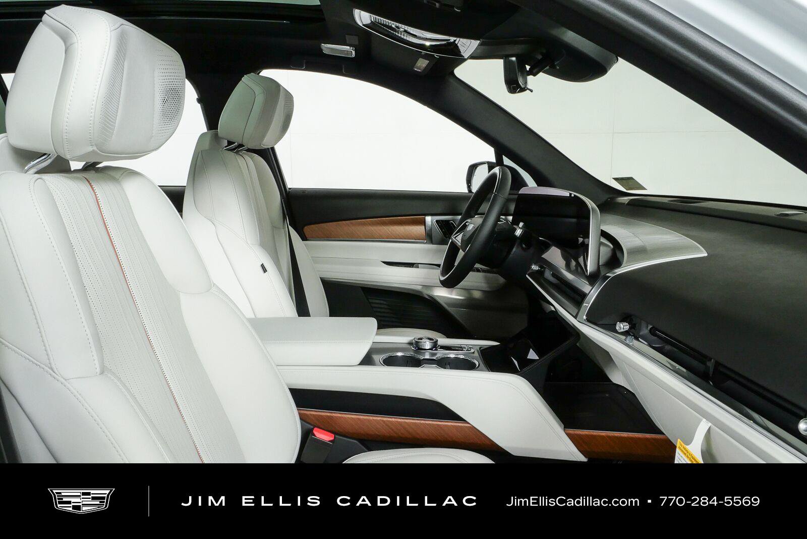 New 2027 Cadillac Vistiq Luxury AWD/4WD image 22
