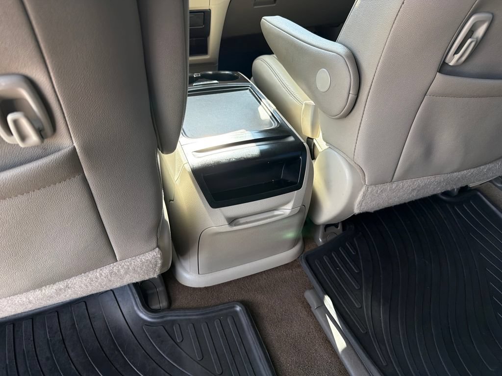 Used 2017 Toyota Sienna XLE w/ XLE Navigation Package FWD image 29