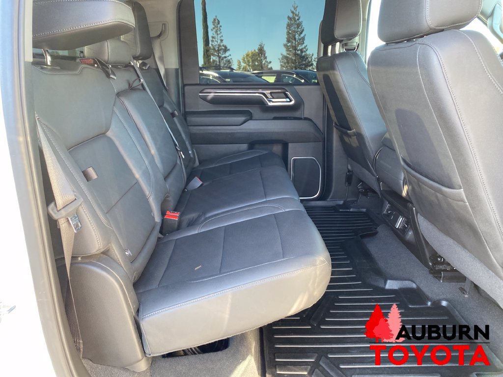Used 2024 Chevrolet Silverado 2500 LTZ AWD/4WD image 20