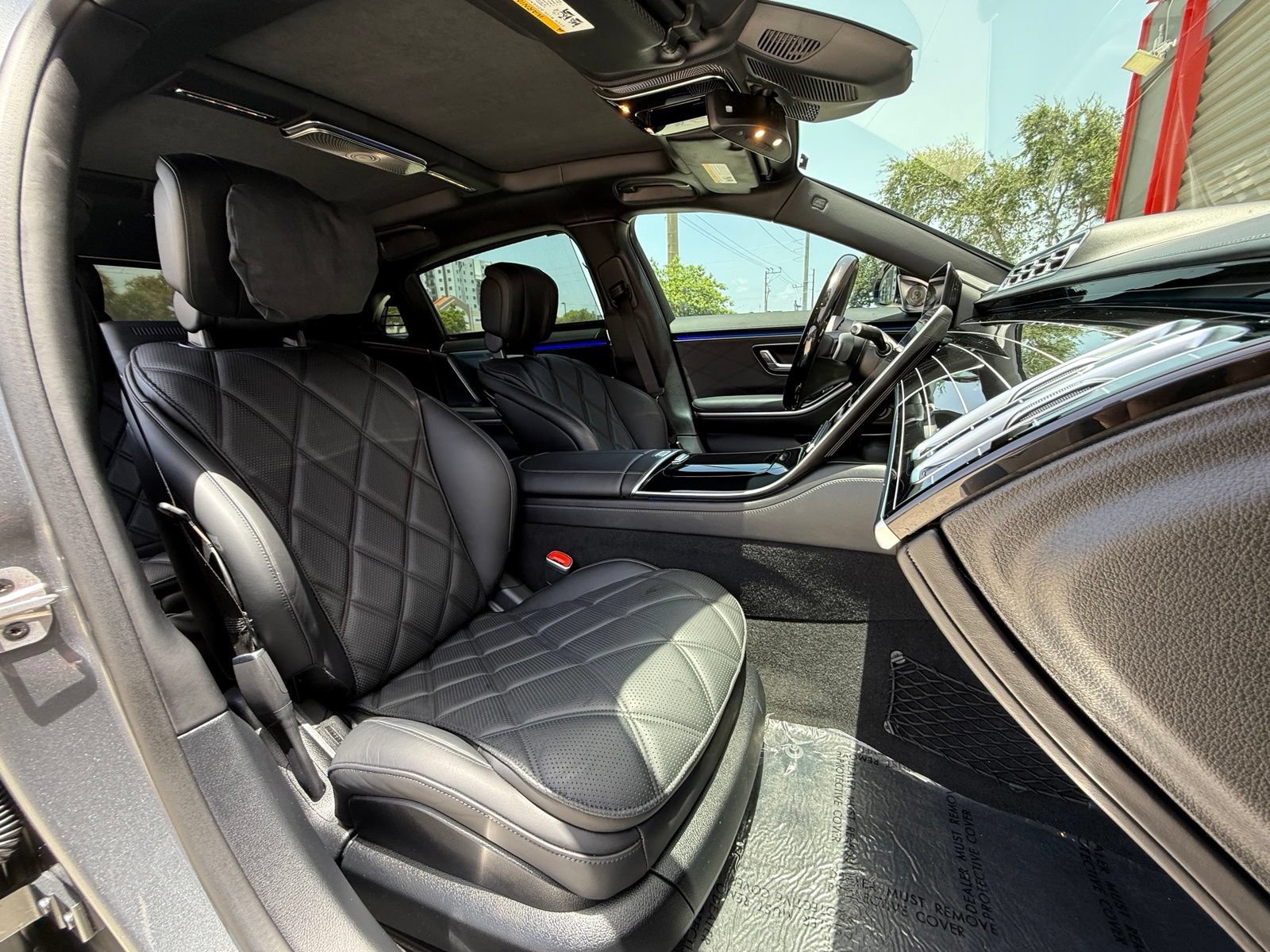 Used 2024 Mercedes-Benz Maybach S 580 4MATIC image 36