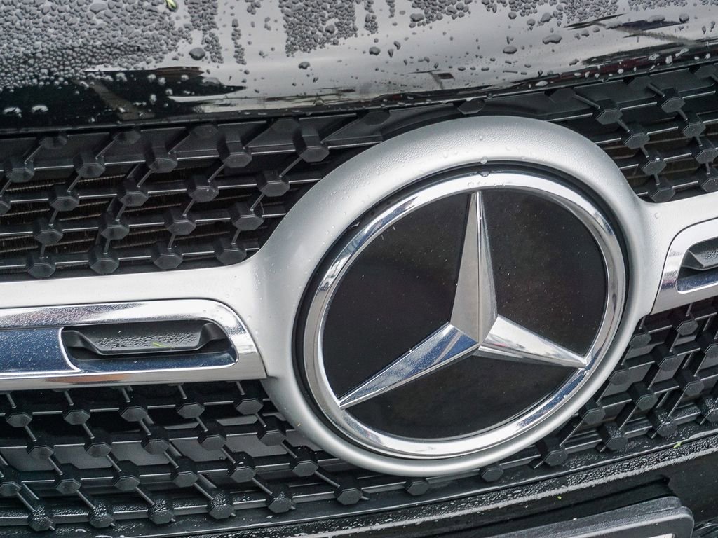 Used 2021 Mercedes-Benz GLA 250 image 12