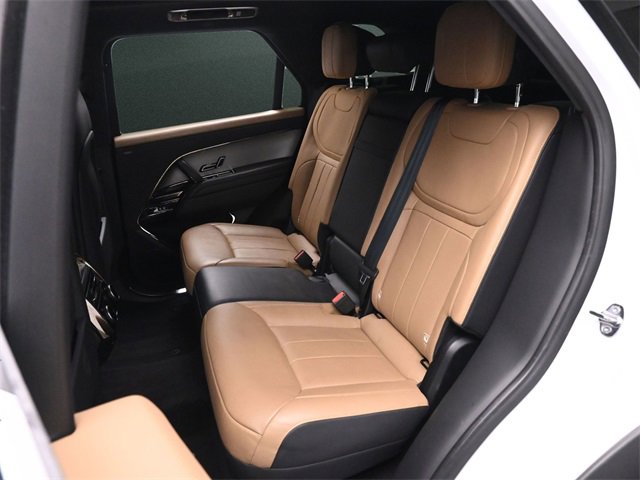 Used 2024 Land Rover Range Rover Sport Dynamic SE image 16