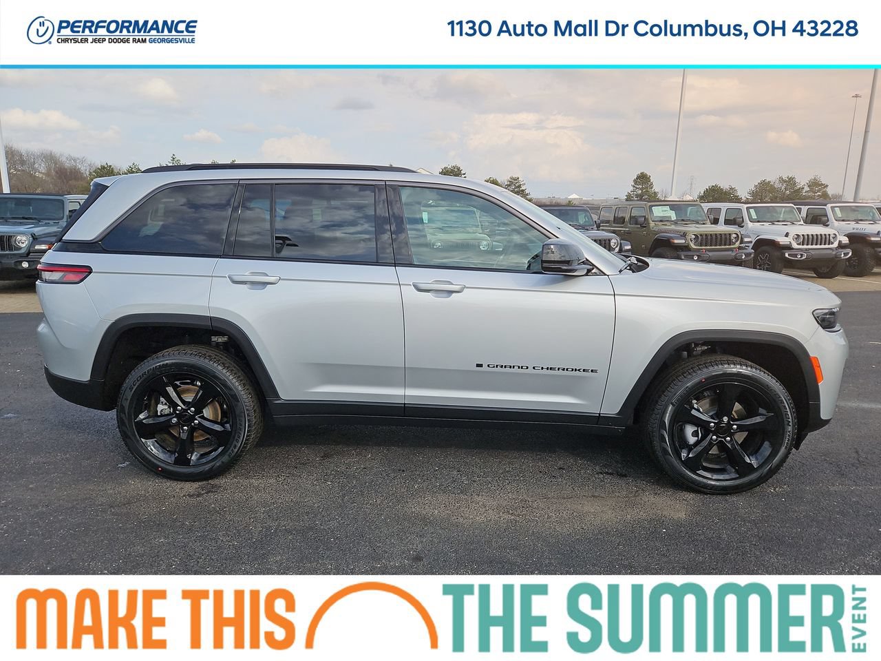 New 2026 Jeep Grand Cherokee Limited w/ Limited Altitude Package AWD/4WD image 8