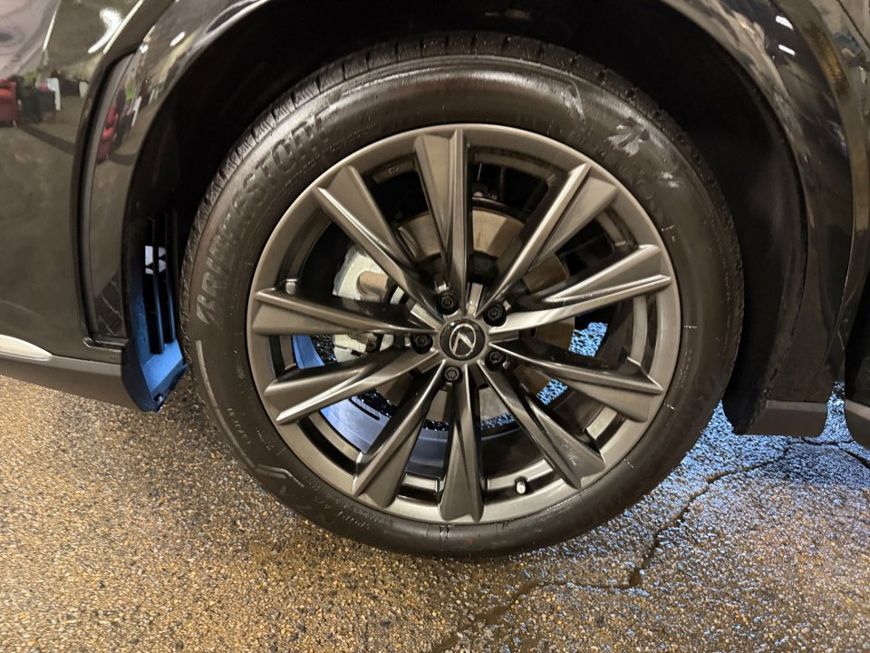 Used 2025 Lexus RX 350 F Sport w/ Convenience Package image 31