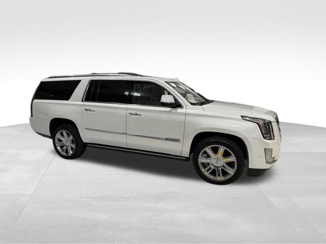 Used 2019 Cadillac Escalade ESV Premium Luxury AWD/4WD image 7