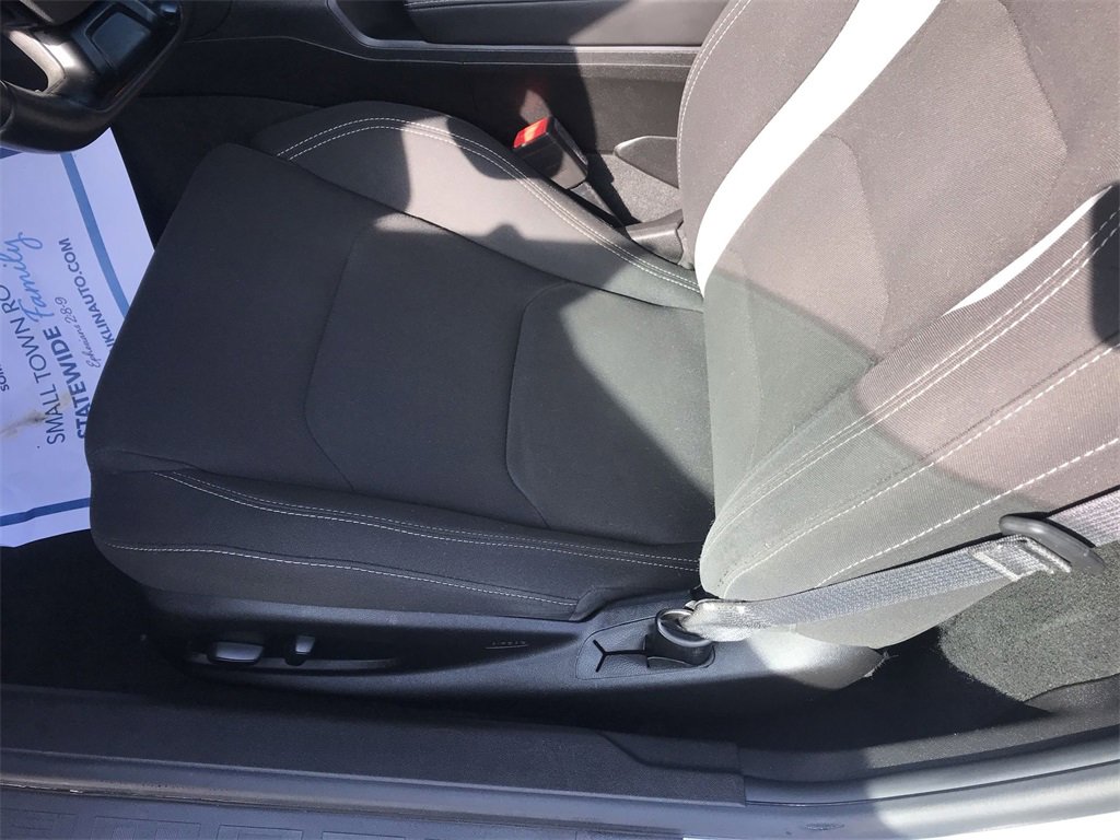 Used 2018 Chevrolet Camaro LT image 12