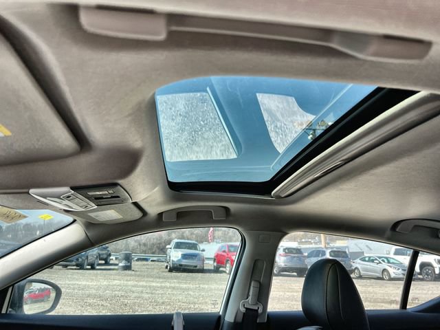 Certified 2024 Nissan Sentra SR w/ SR Premium Package image 11