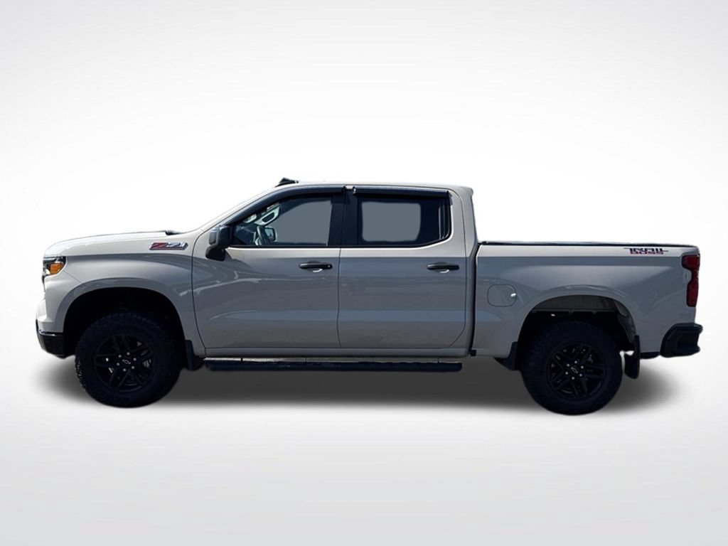 Used 2026 Chevrolet Silverado 1500 Custom Trail Boss AWD/4WD image 3