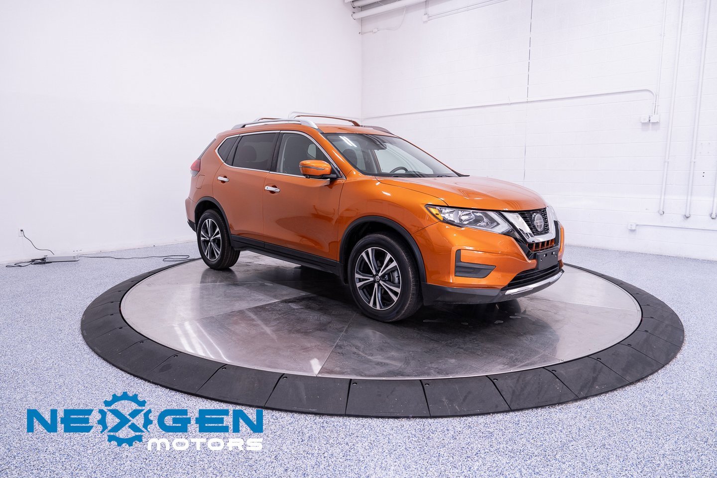 Used 2020 Nissan Rogue SV w/ Premium Package image 56