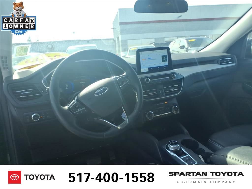 Used 2022 Ford Escape SEL w/ Technology Package image 12