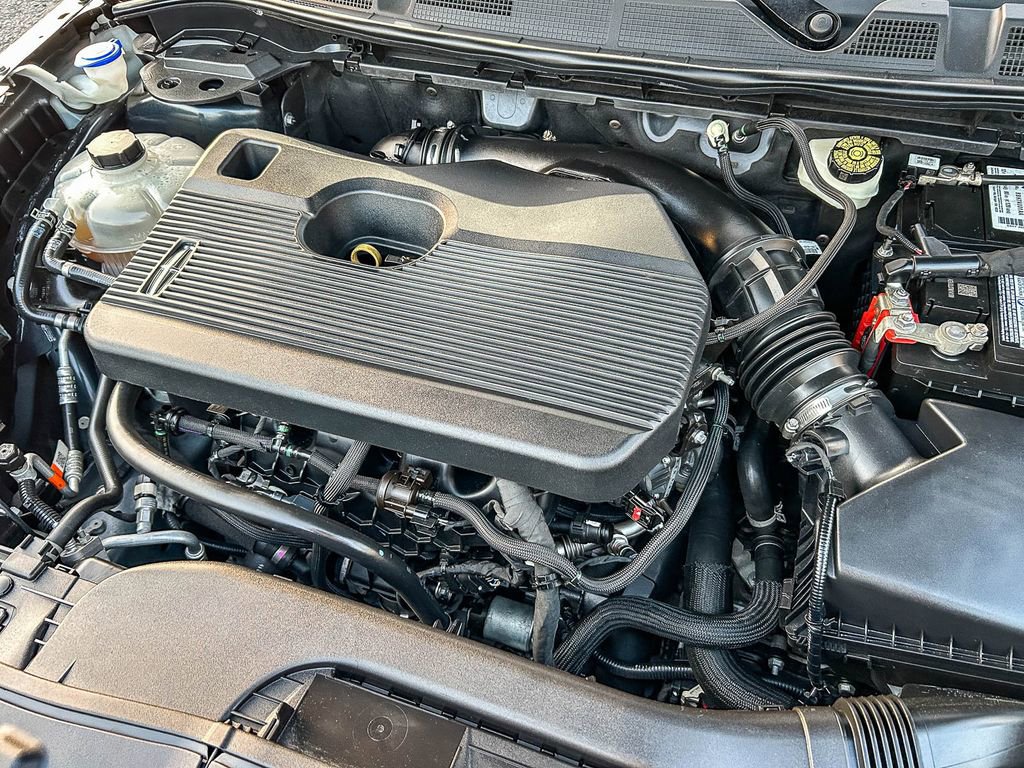 Used 2020 Lincoln Corsair Reserve FWD image 33