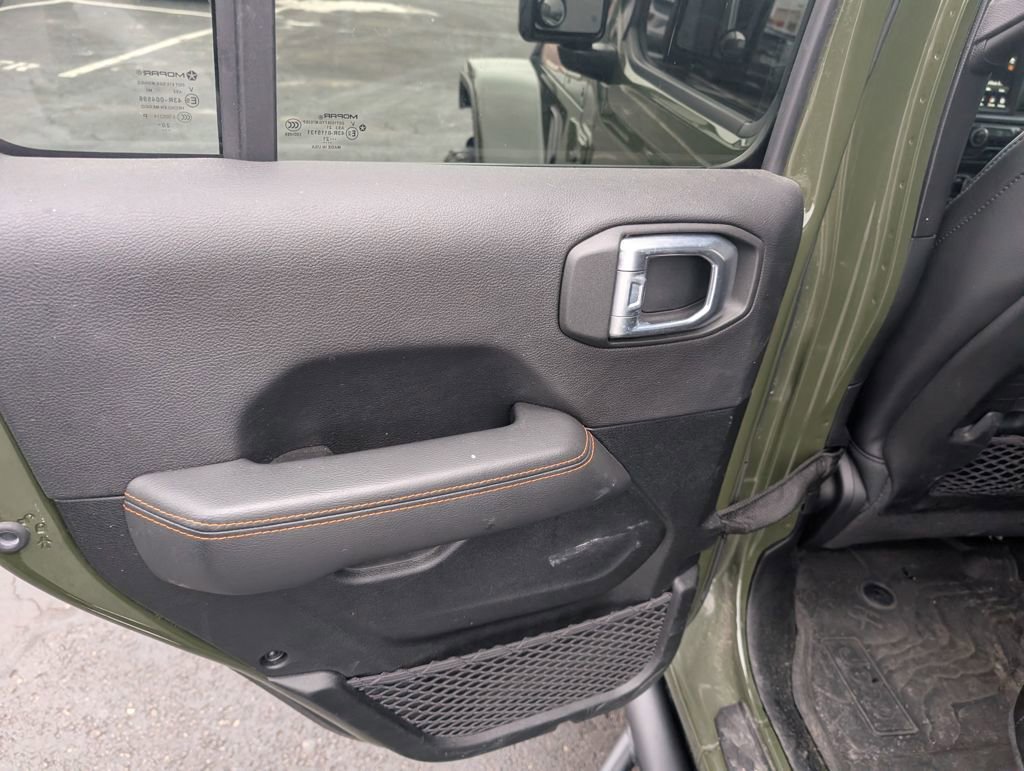 Used 2021 Jeep Gladiator Mojave image 12