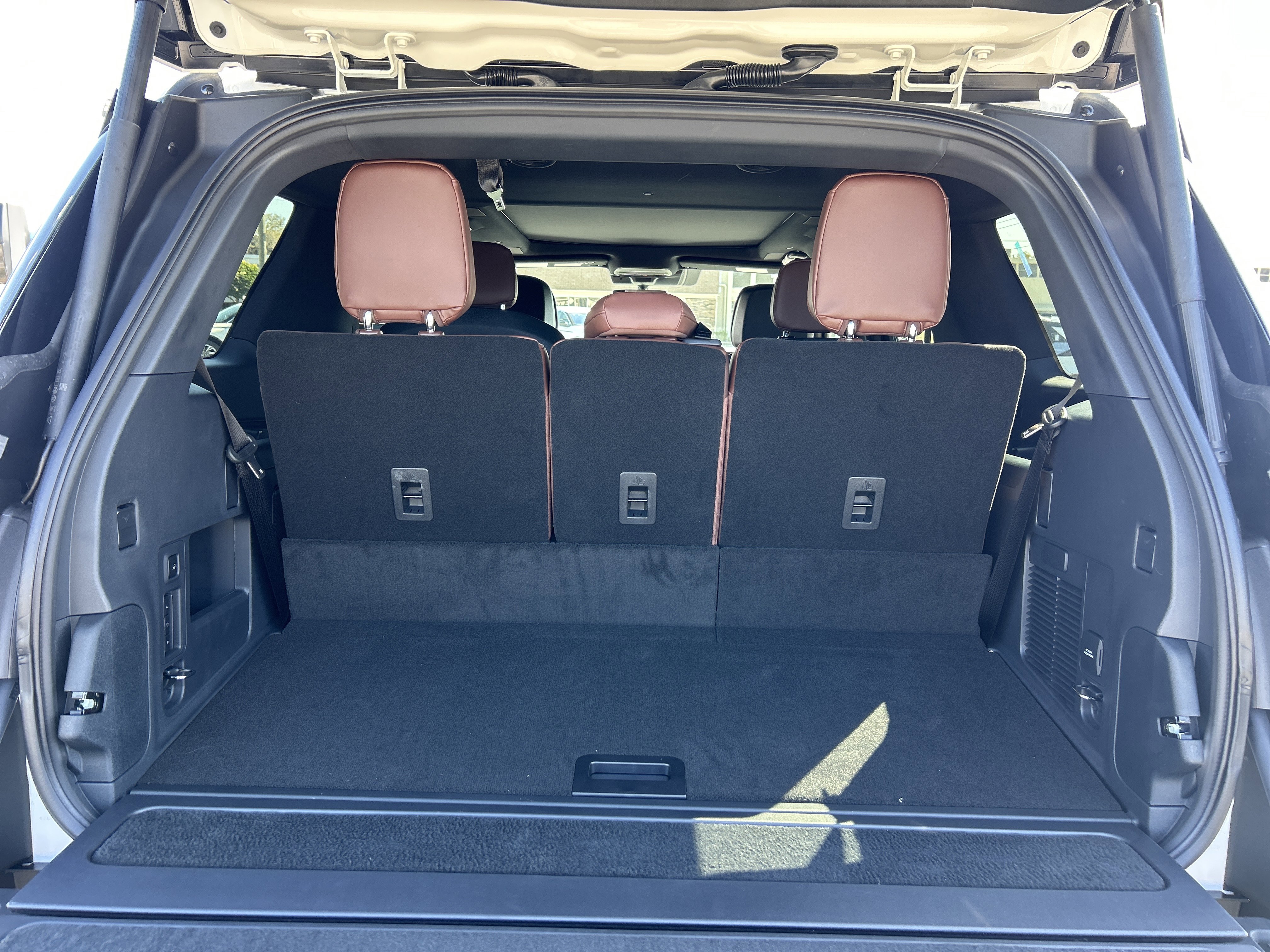 New 2026 Lincoln Navigator Reserve image 5