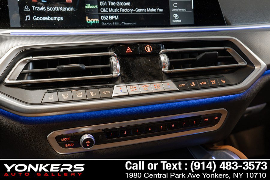 Used 2023 BMW X6 xDrive40i w/ M Sport Package AWD/4WD image 20