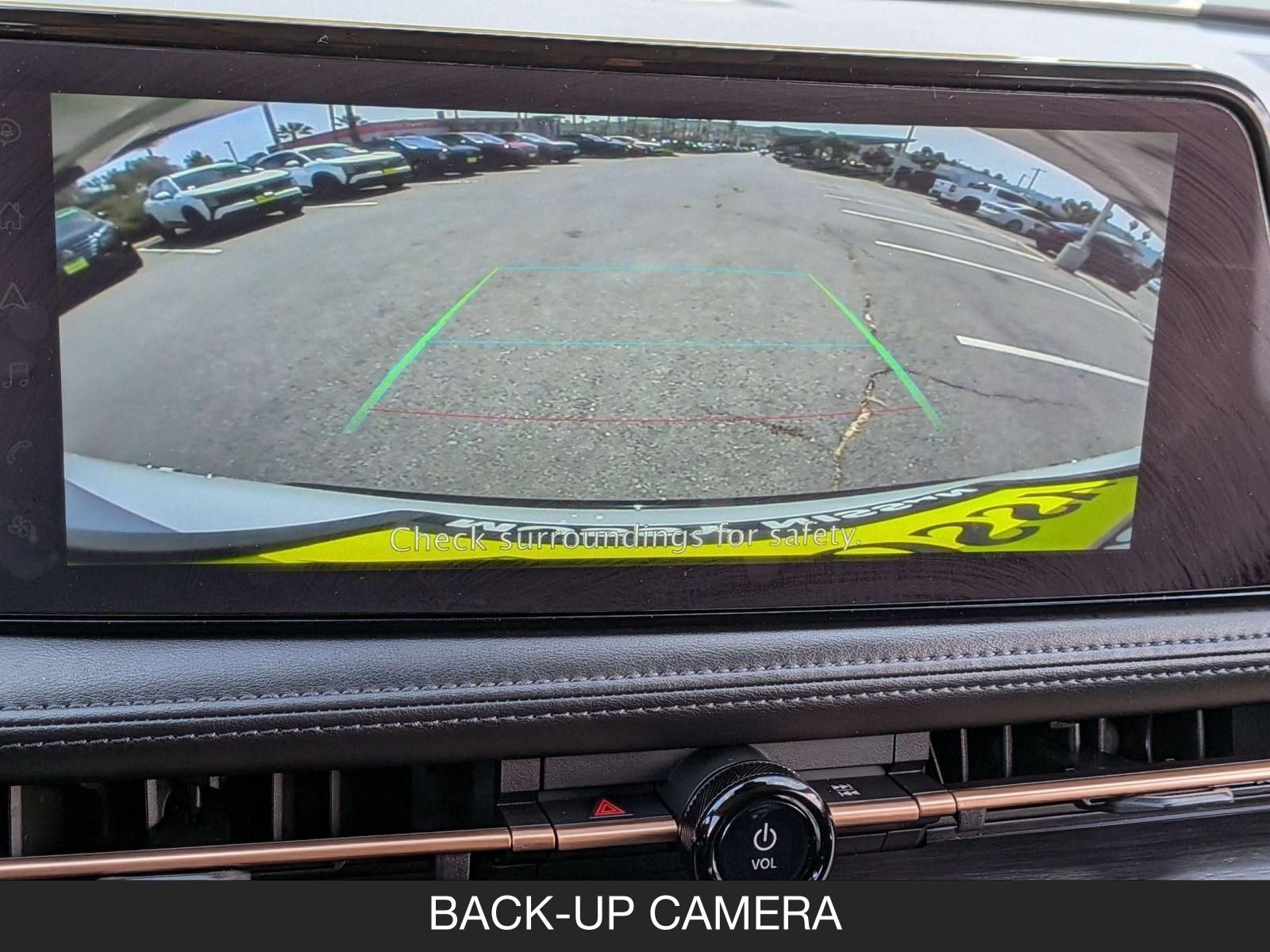 Used 2023 Nissan Ariya FWD image 18