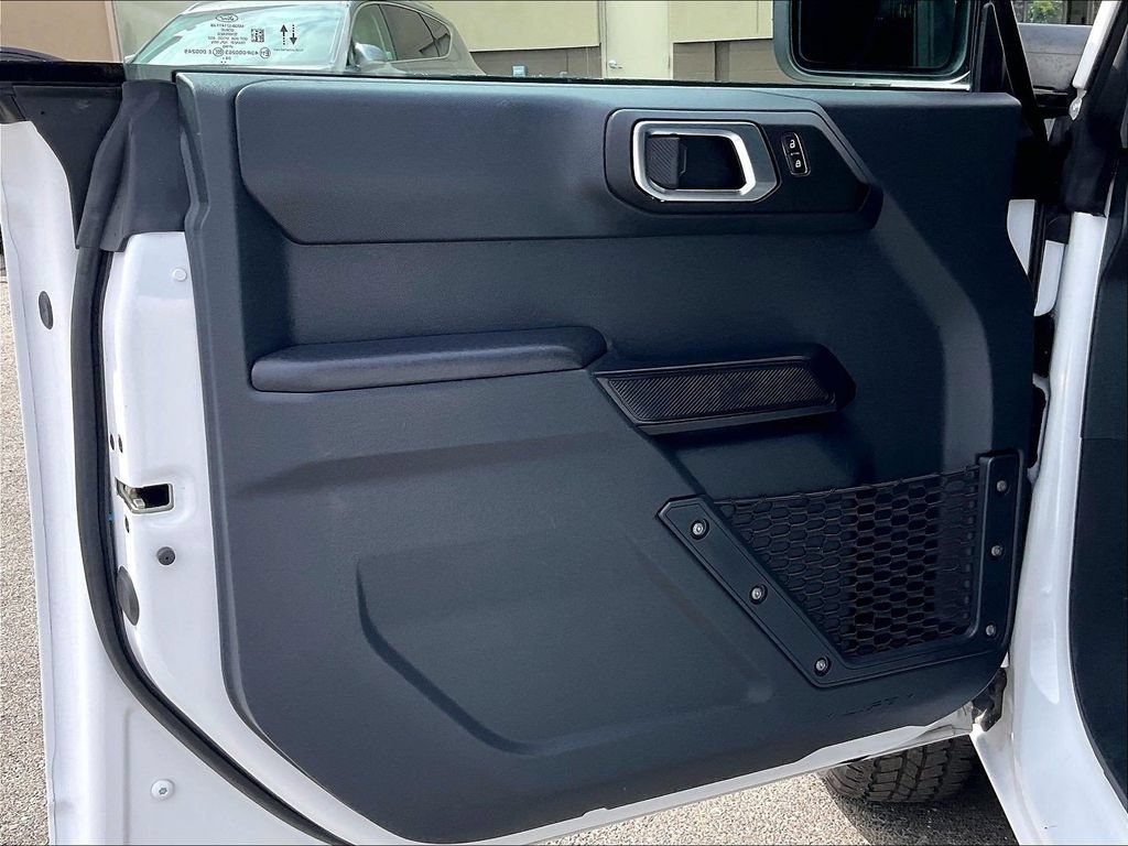 Used 2025 Ford Bronco Big Bend AWD/4WD image 9