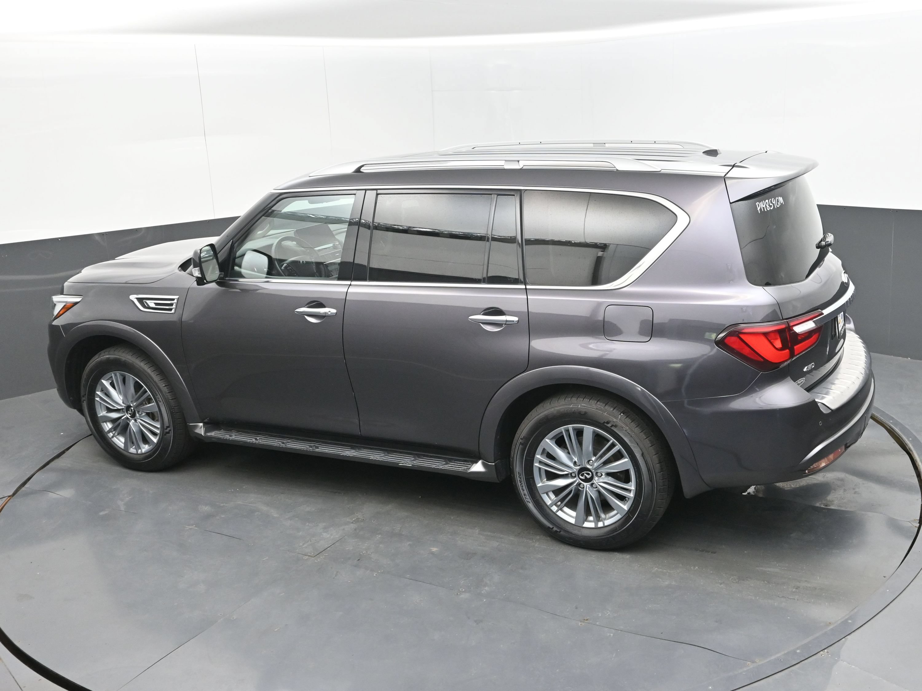 Used 2024 INFINITI QX80 Luxe AWD/4WD image 32
