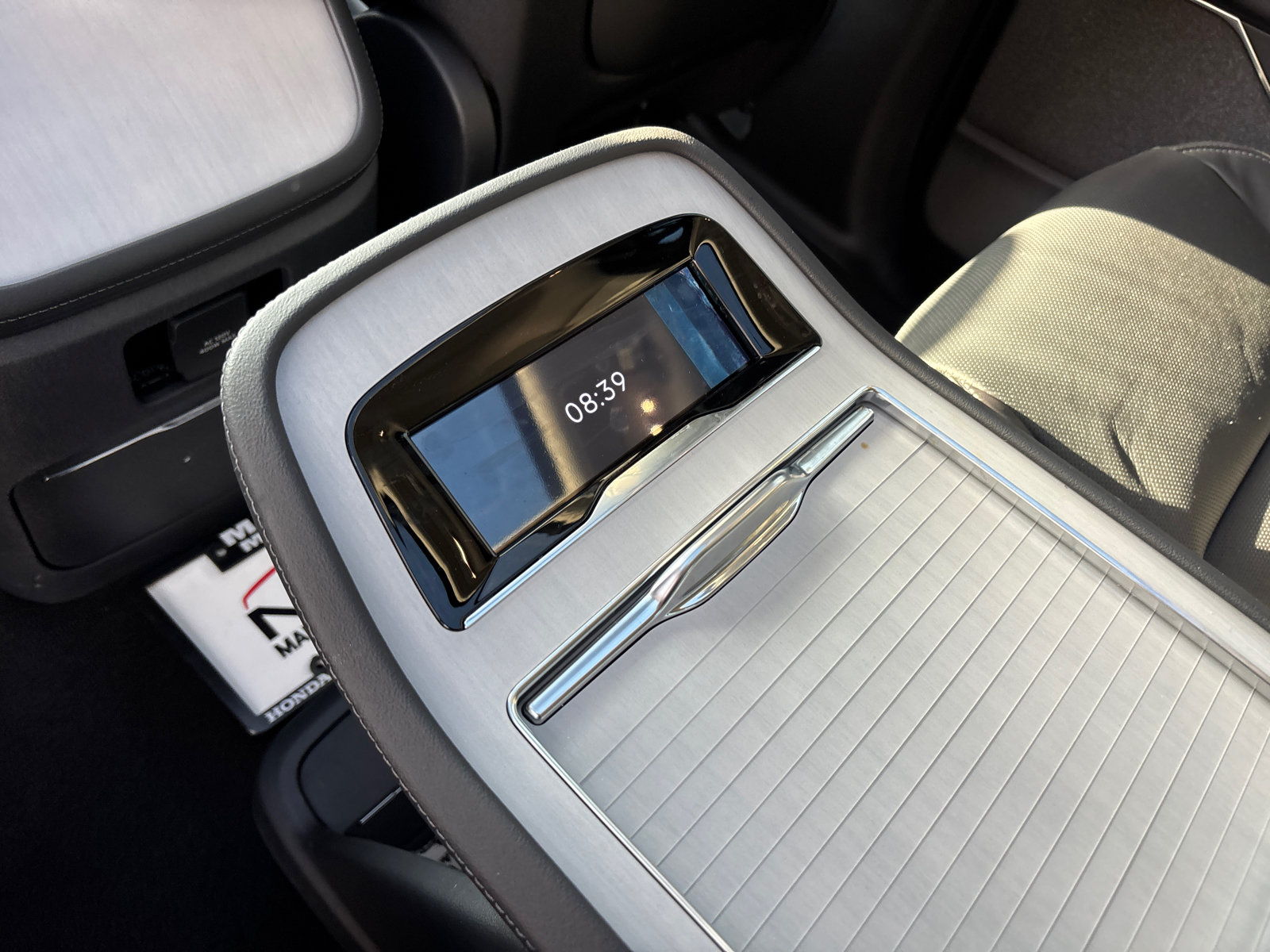 New 2026 Lincoln Navigator L Reserve AWD/4WD image 33