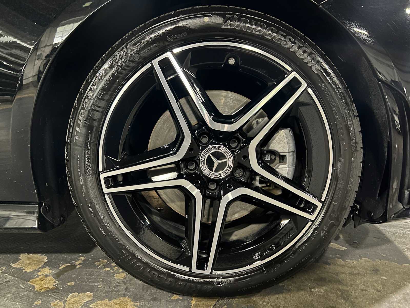 Used 2023 Mercedes-Benz CLA 250 4MATIC image 9