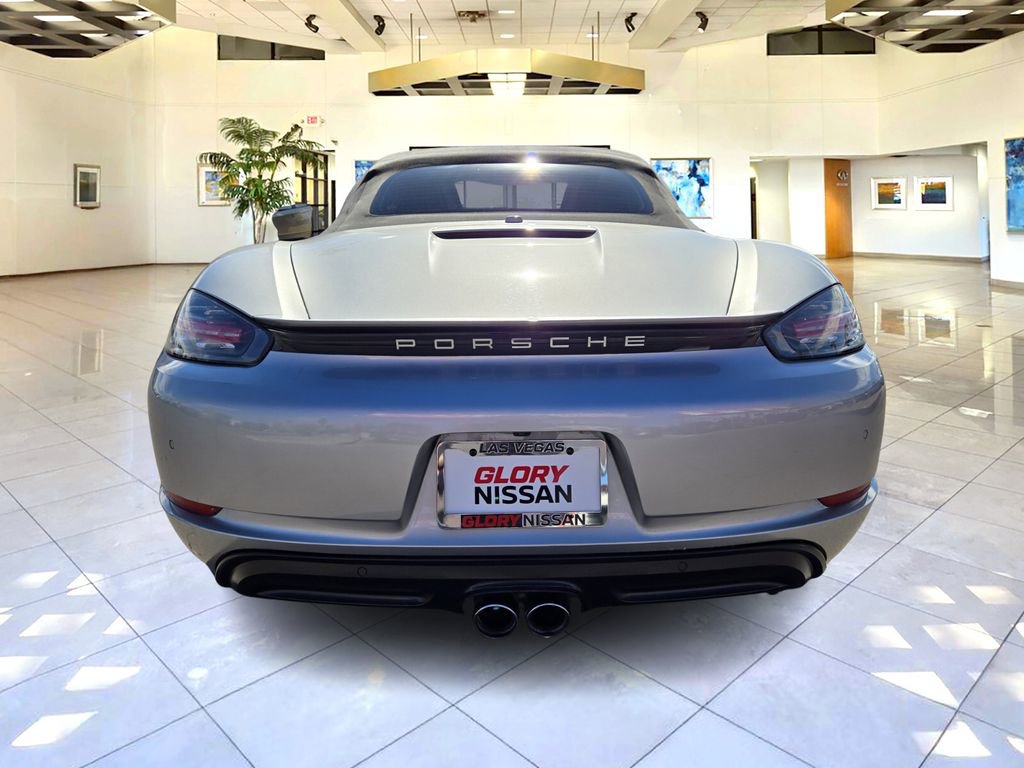 Used 2017 Porsche 718 Boxster S image 6