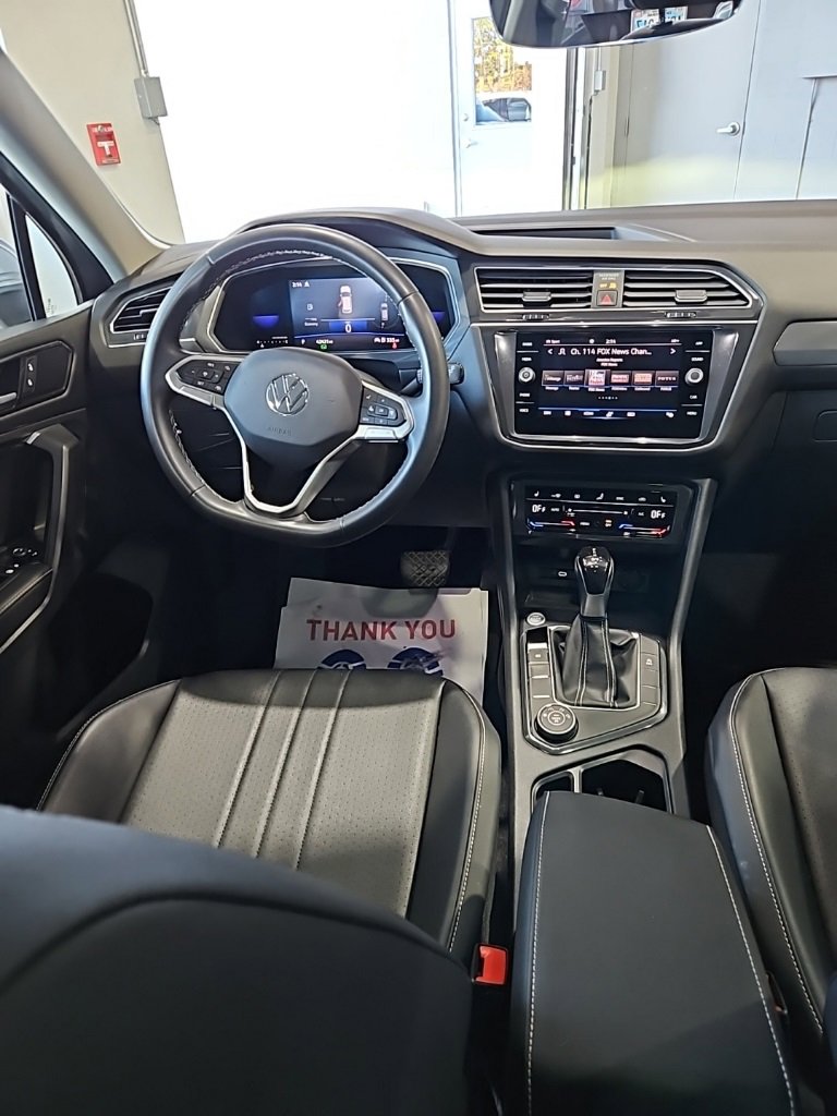 Used 2022 Volkswagen Tiguan SE image 24