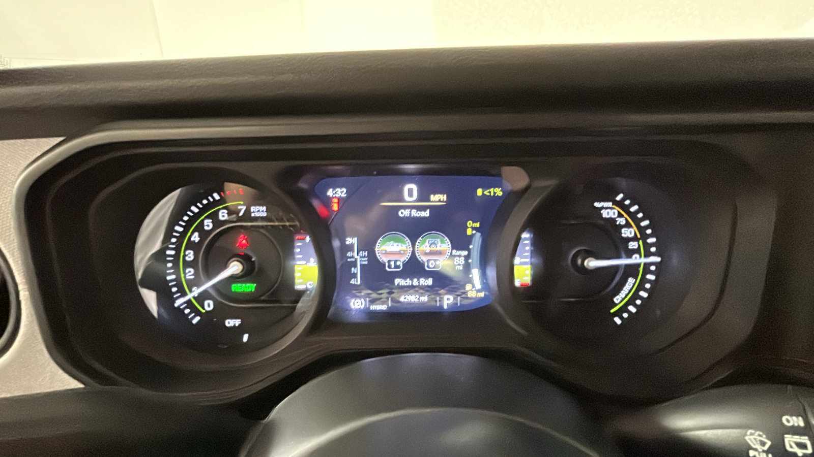 Used 2024 Jeep Wrangler Unlimited AWD/4WD image 21