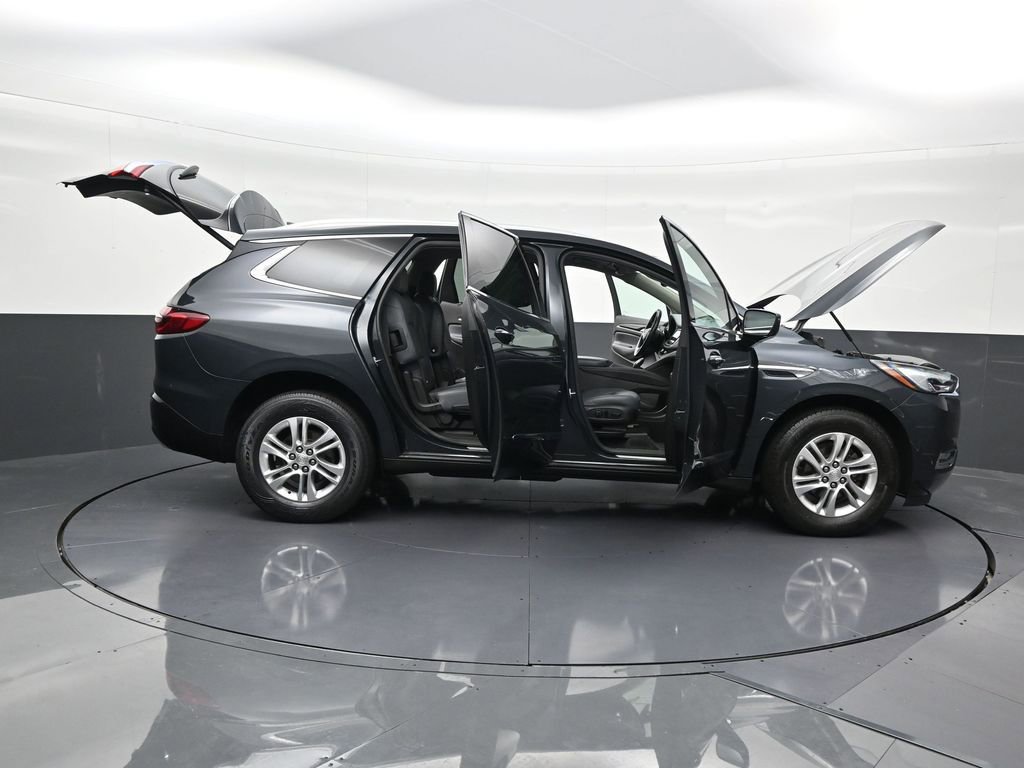 Used 2020 Buick Enclave Essence image 35