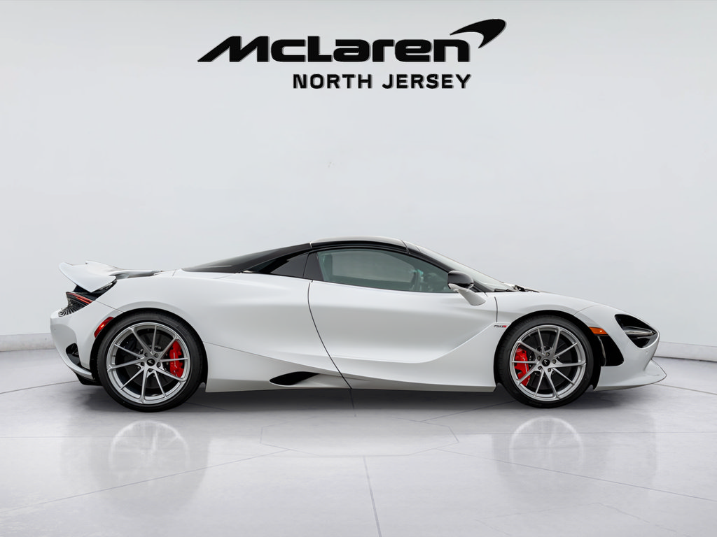 New 2026 McLaren 750S Spider RWD image 8