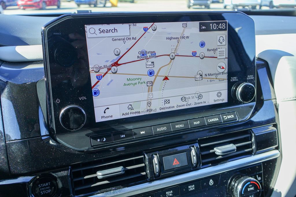 Used 2025 Nissan Pathfinder SL image 5