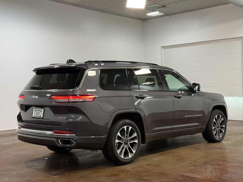 Used 2024 Jeep Grand Cherokee L Overland w/ Trailer Tow Package image 4