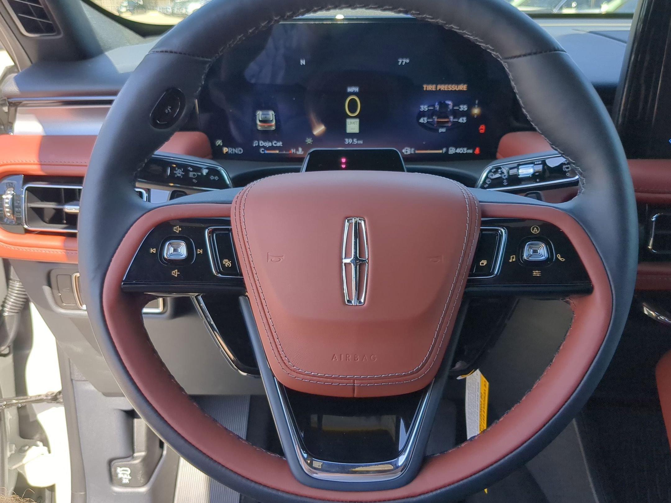 New 2025 Lincoln Aviator Reserve image 13