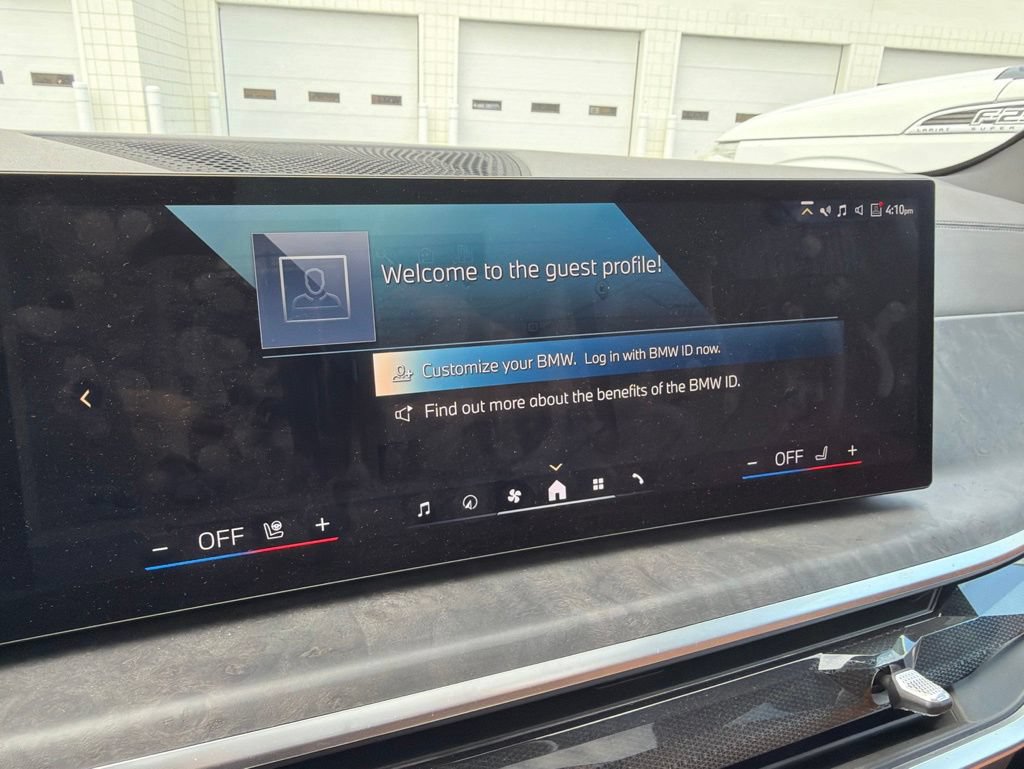 Certified 2026 BMW X5 xDrive50e AWD/4WD image 9