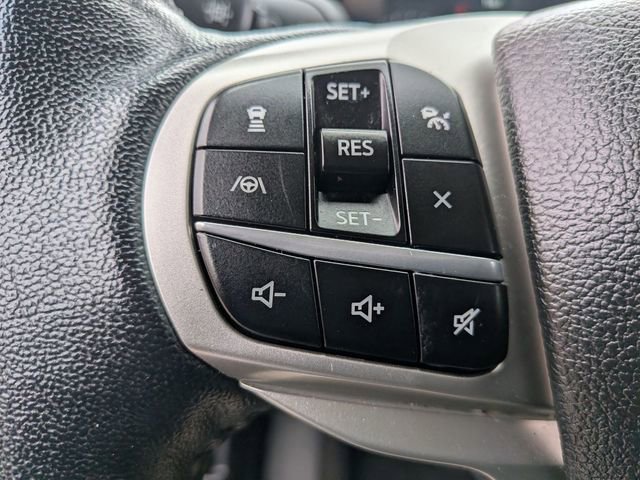 Used 2022 Ford Explorer XLT w/ Equipment Group 202A image 19