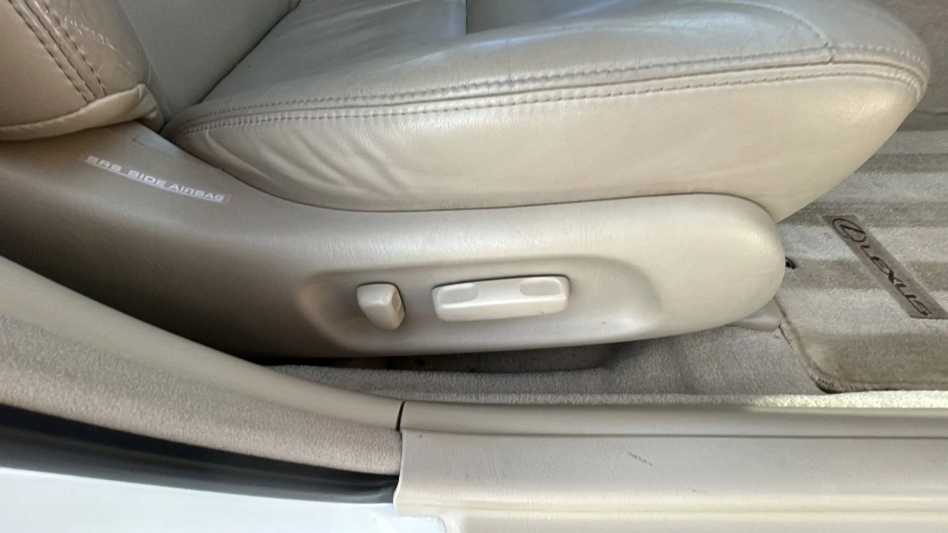 Used 2002 Lexus ES 330 image 35