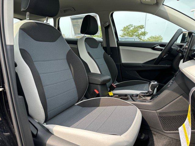 New 2025 Volkswagen Taos S image 22