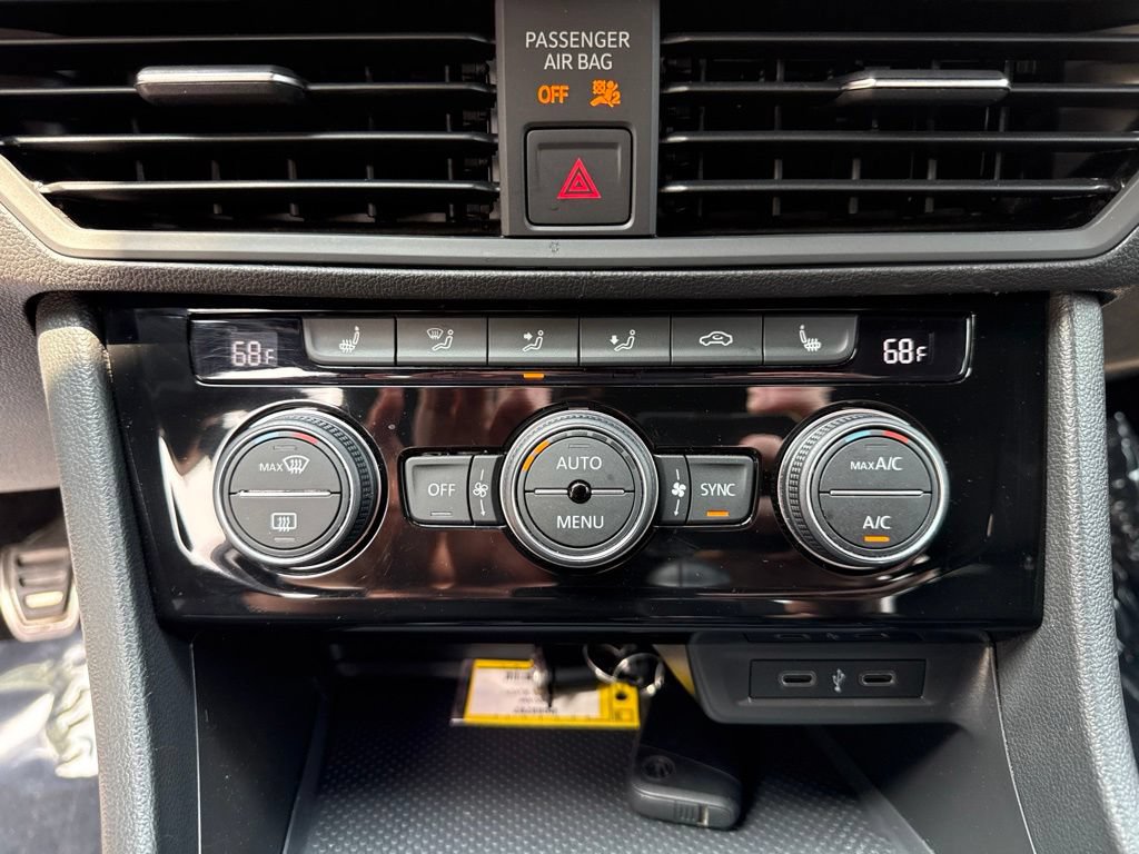 Used 2020 Volkswagen Jetta GLI FWD image 18