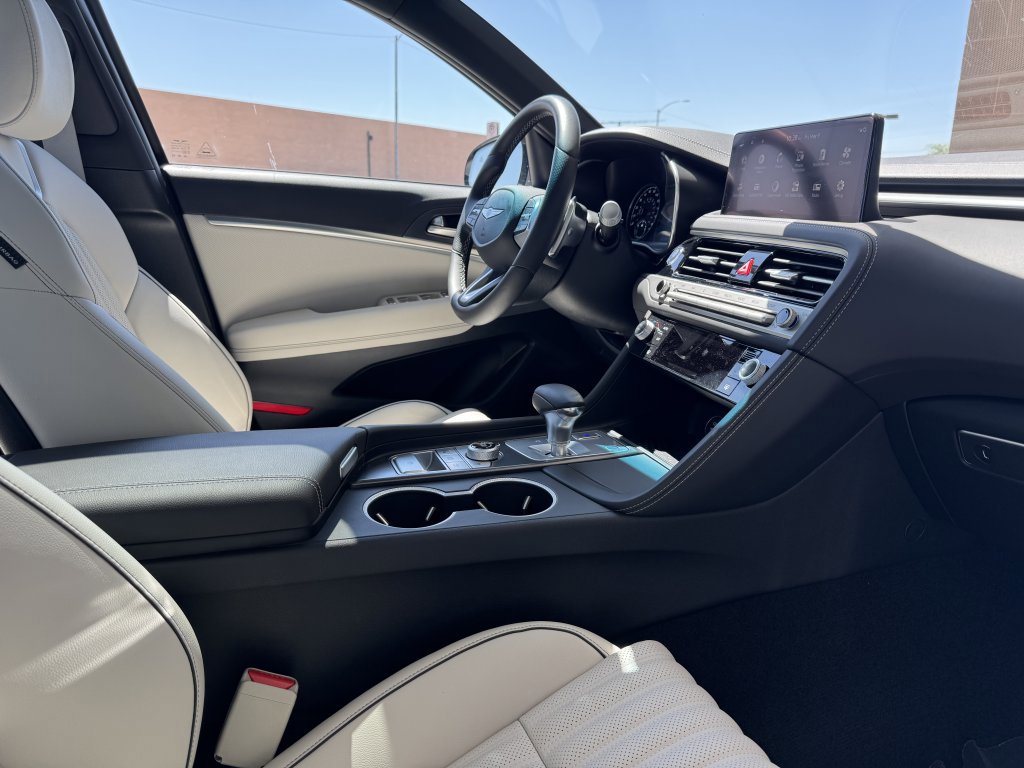 Used 2025 Genesis G70 2.5T w/ Sport Prestige Package image 45