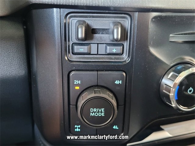 New 2025 Ford F250 Platinum image 17