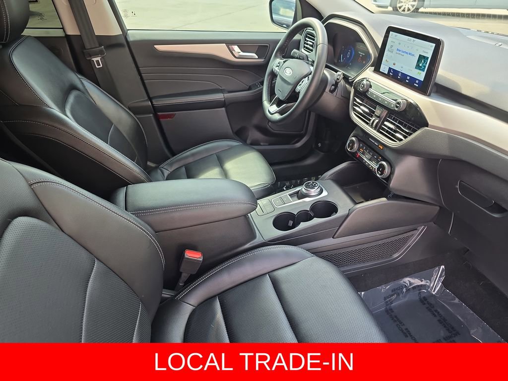 Used 2022 Ford Escape SEL w/ Technology Package image 10