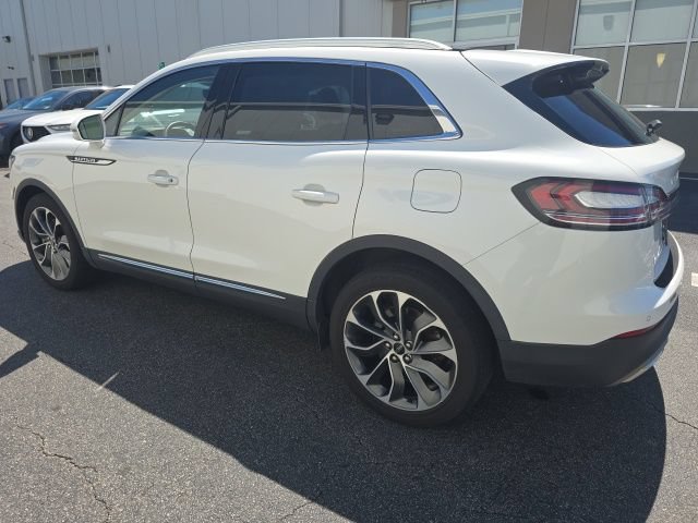 Used 2022 Lincoln Nautilus Reserve AWD/4WD image 5