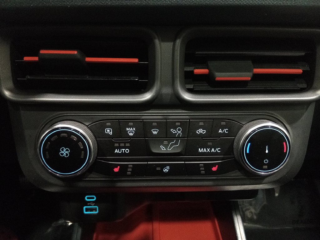 Used 2023 Ford Maverick XLT w/ Equipment Group 300A Standard AWD/4WD image 25